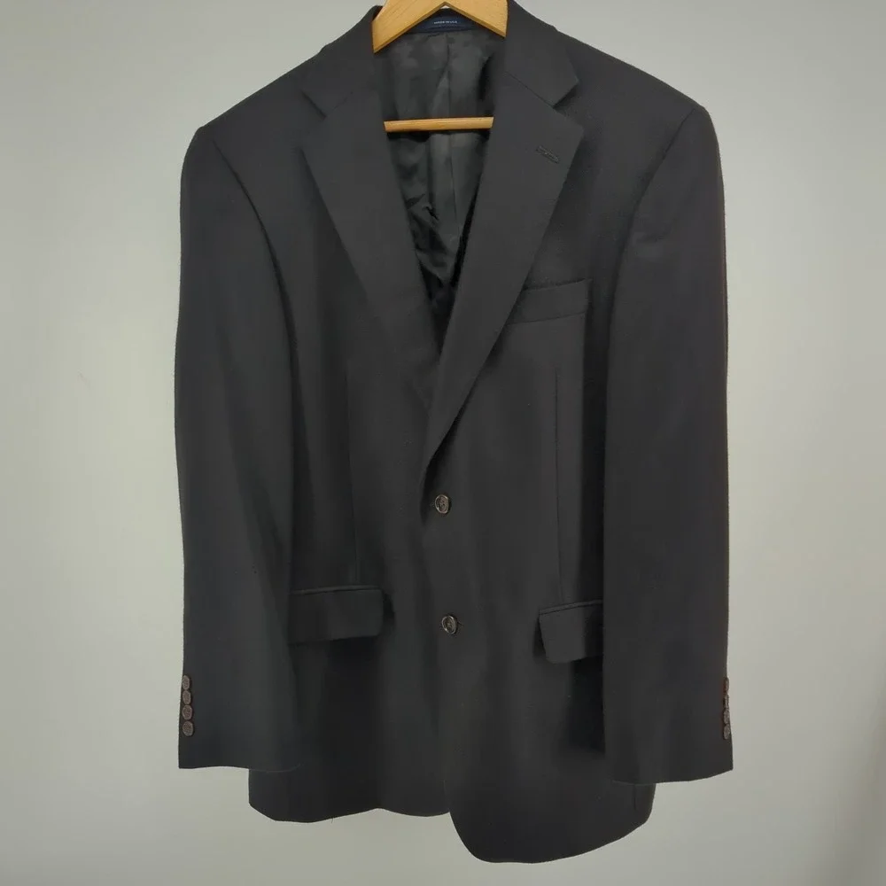 Hart Schaffner Marx this item